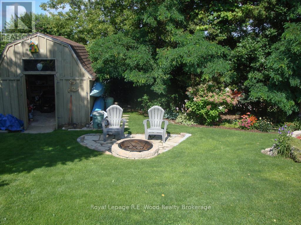 11 Glenwood Road, Ingersoll, Ontario N5C 3N7 - Photo 37 - X12843084