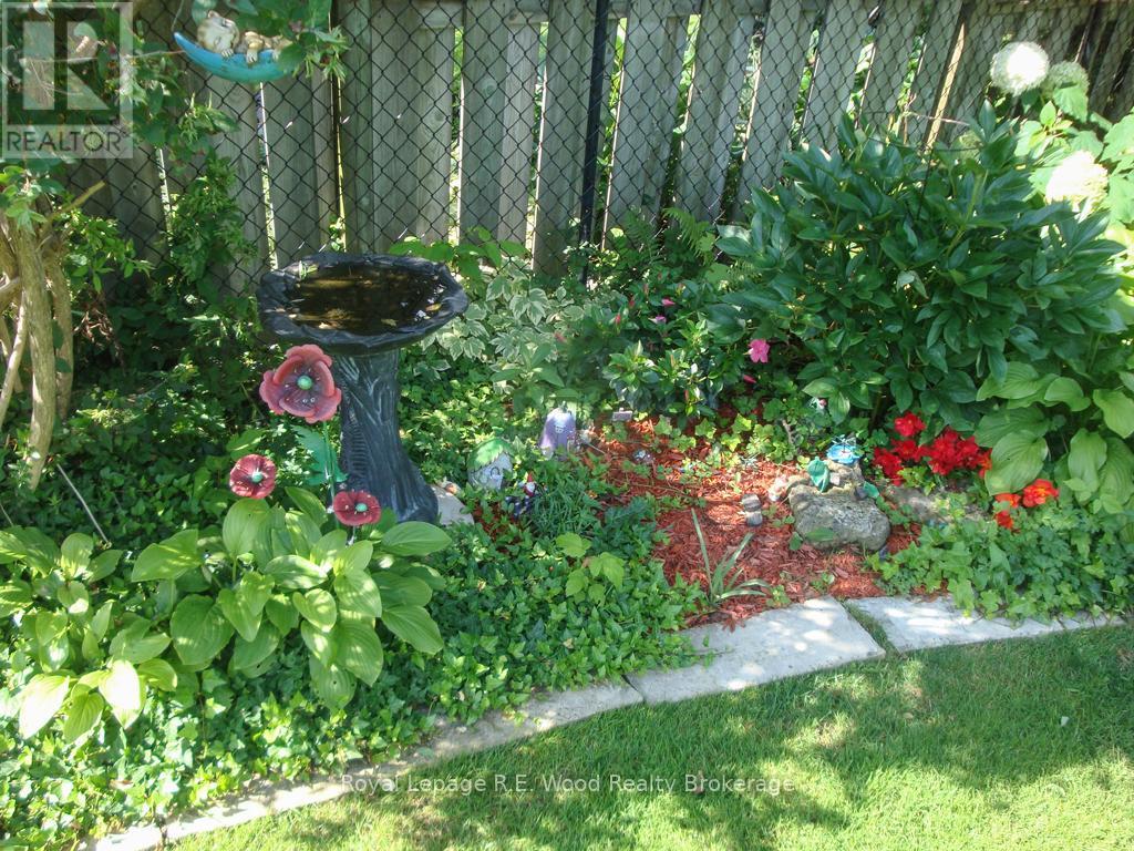 11 Glenwood Road, Ingersoll, Ontario N5C 3N7 - Photo 41 - X12843084