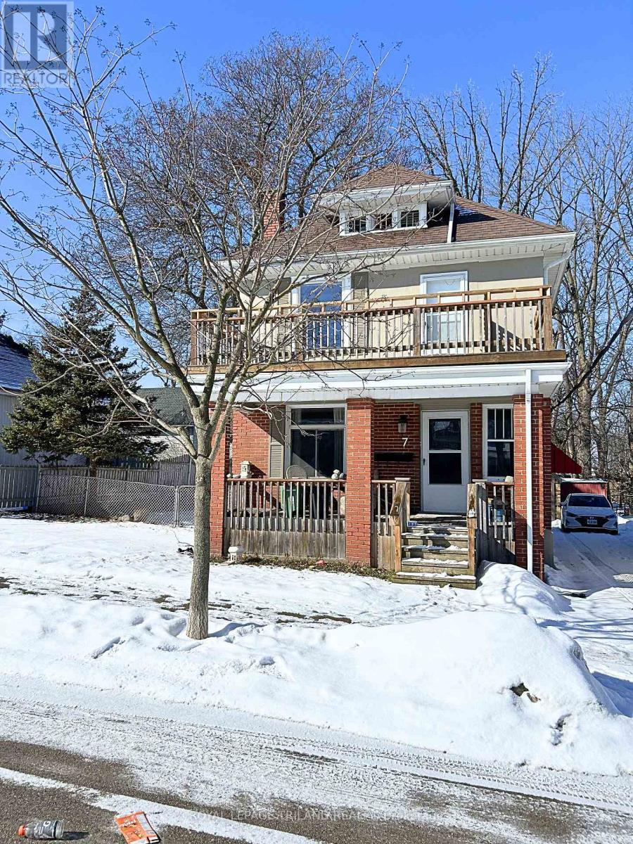 UPPER - 7 MACKAY AVENUE, London South, Ontario