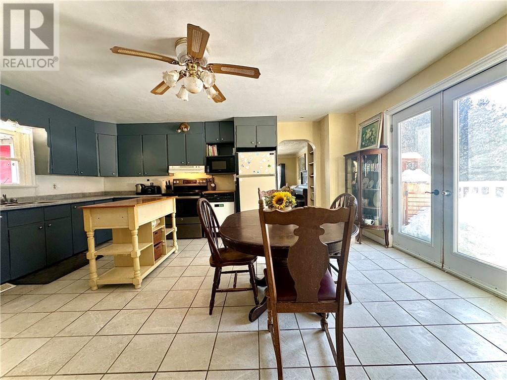 13288 Highway 540, Manitoulin Island, Ontario  P0P 1H0 - Photo 11 - 2126561