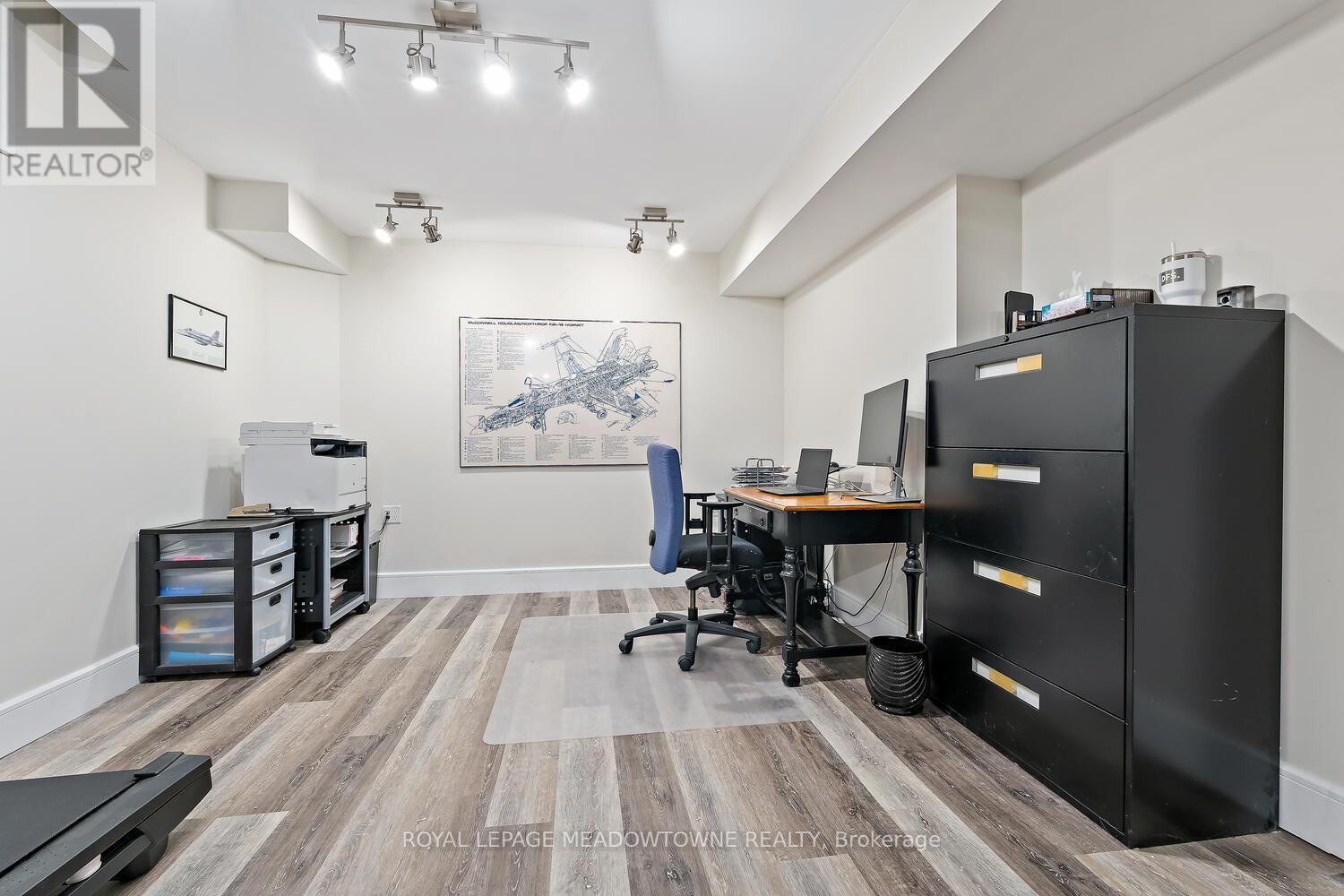 65 Foxtail Court, Halton Hills, Ontario  L7G 0G3 - Photo 37 - W12841600