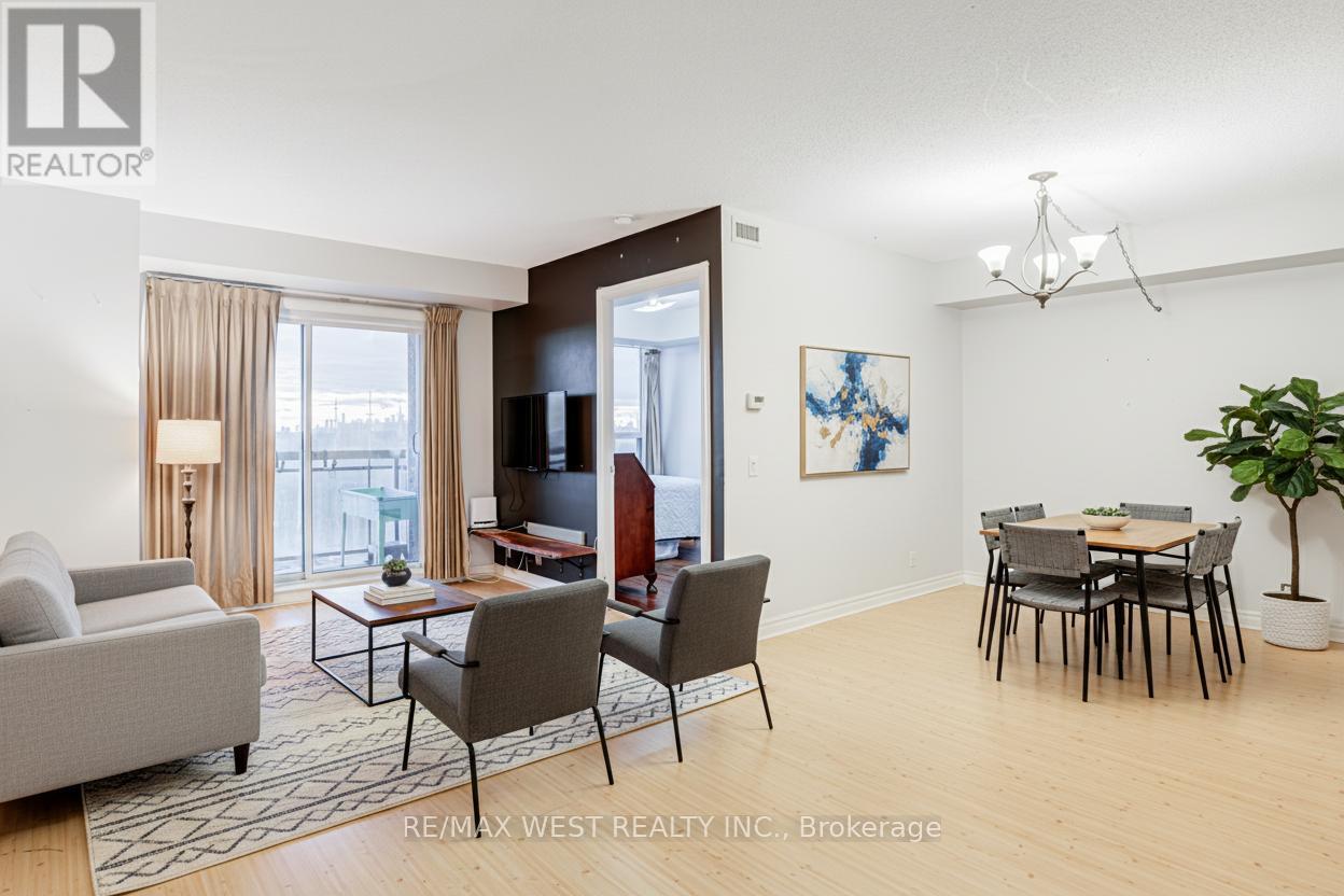 709 - 1720 Eglinton Avenue E, Toronto, Ontario  M4A 2X8 - Photo 11 - C12584770