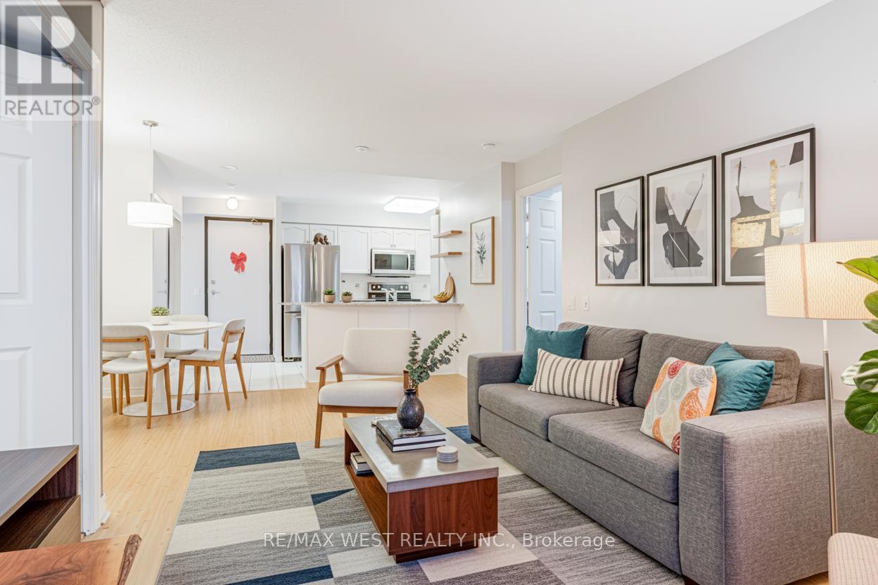 709 - 1720 Eglinton Avenue E, Toronto, Ontario  M4A 2X8 - Photo 6 - C12584770