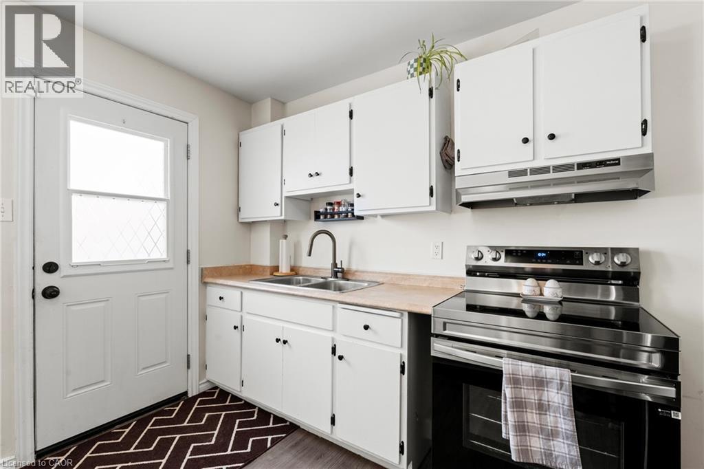 2279 King Street E, Hamilton, Ontario  L8K 1X4 - Photo 14 - 40809356