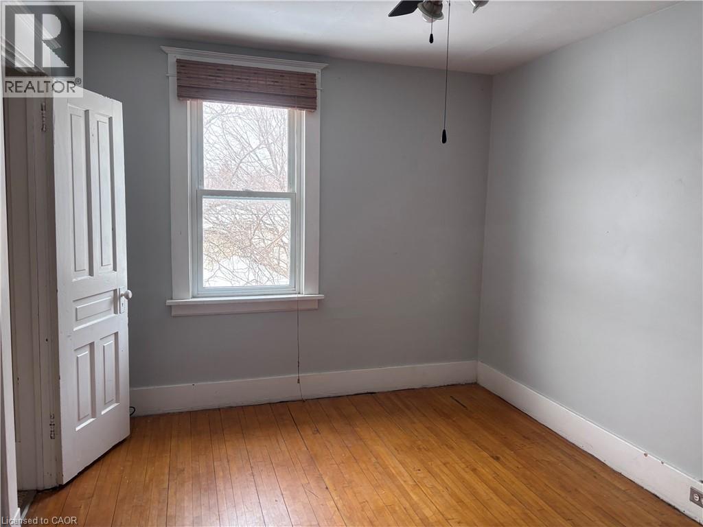 45 Chaplin Avenue, St. Catharines, Ontario  L2R 2E4 - Photo 13 - 40809250