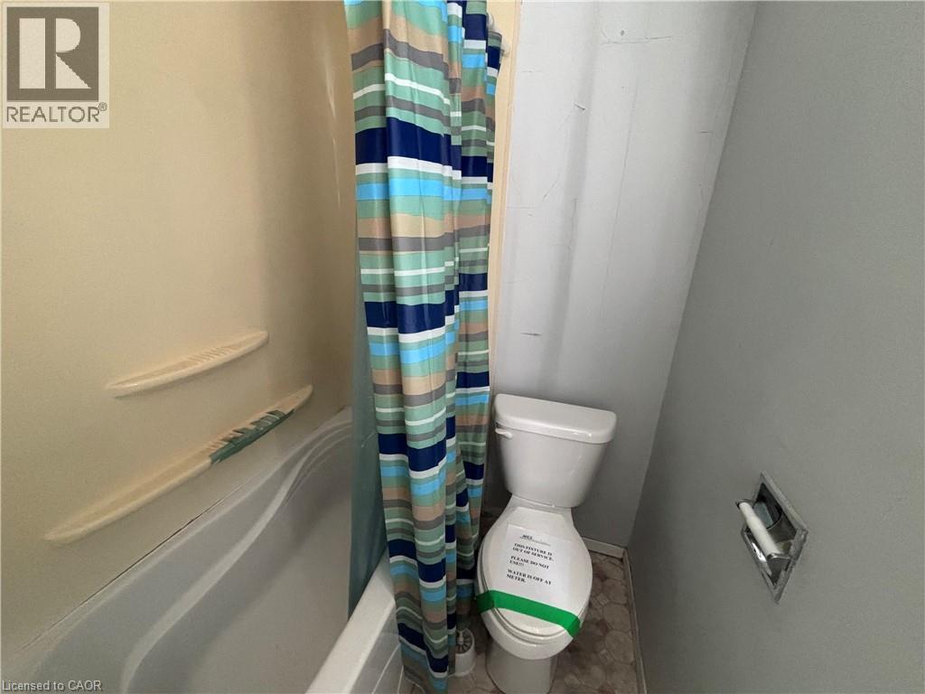 45 Chaplin Avenue, St. Catharines, Ontario  L2R 2E4 - Photo 15 - 40809250