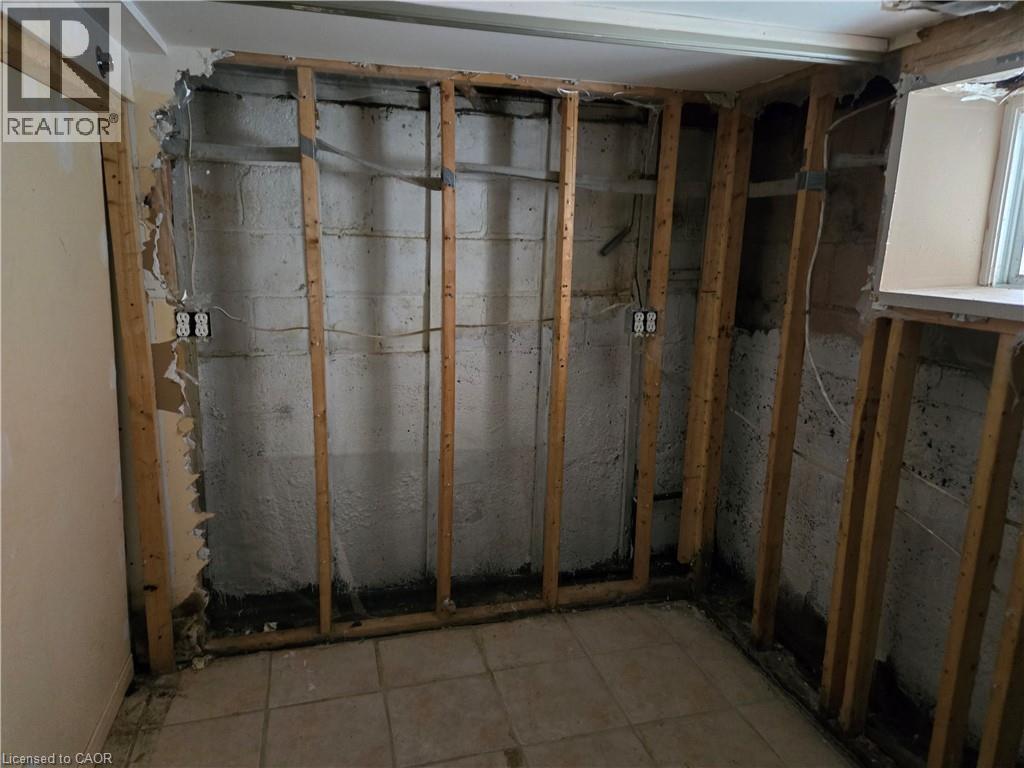 45 Chaplin Avenue, St. Catharines, Ontario  L2R 2E4 - Photo 18 - 40809250