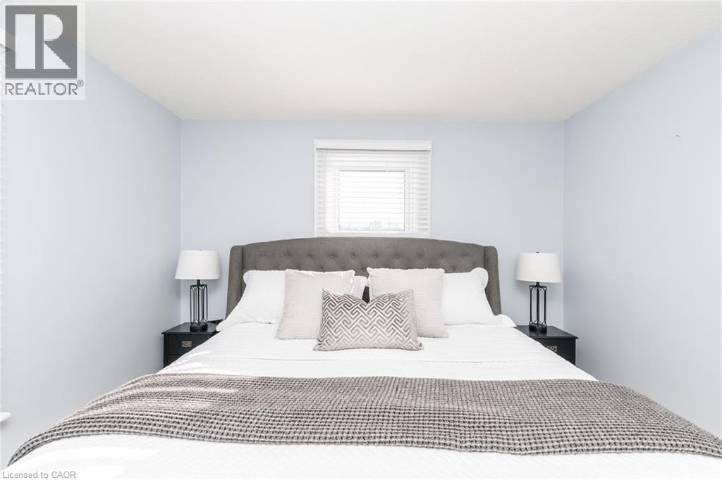 11 Fairview Road, Grimsby, Ontario  L3M 3L1 - Photo 35 - 40808842