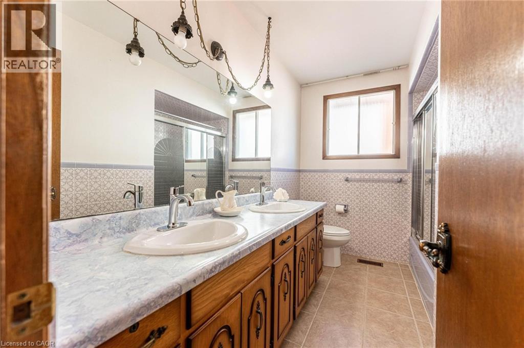 14 Eagleson Drive, St. Catharines, Ontario  L2M 7J4 - Photo 10 - 40808417