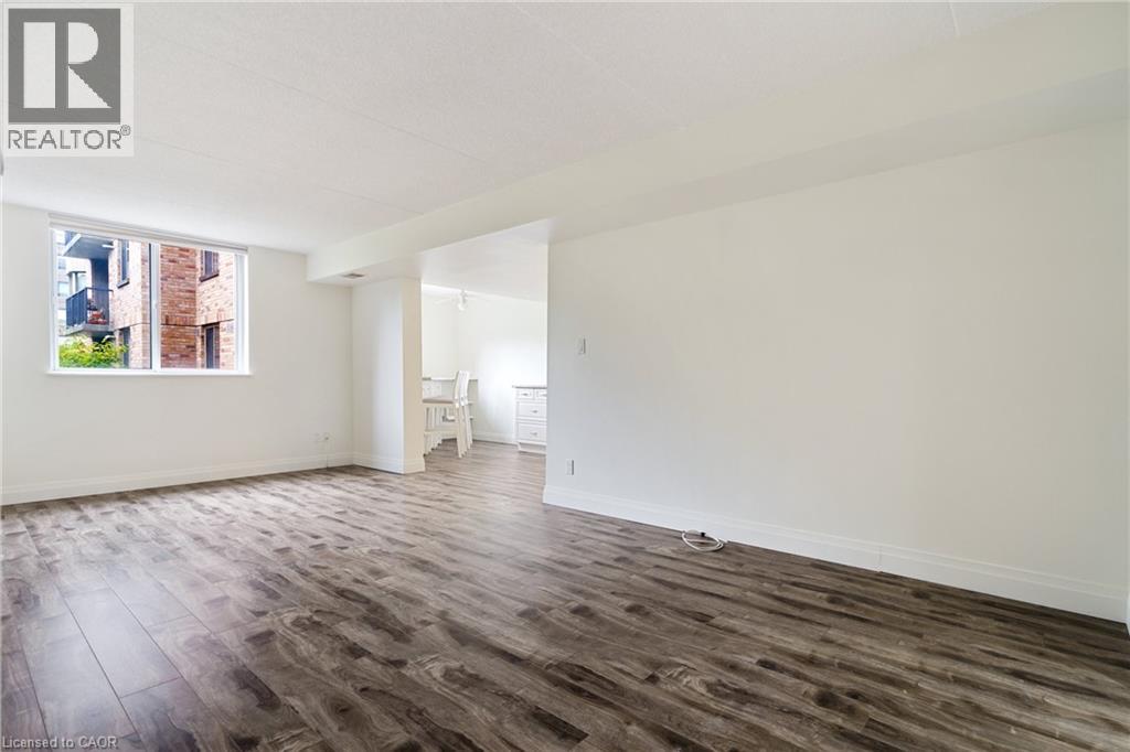 3499 Upper Middle Road Unit# 211, Burlington, Ontario L7R 3X5 - Photo 11 - 40800728