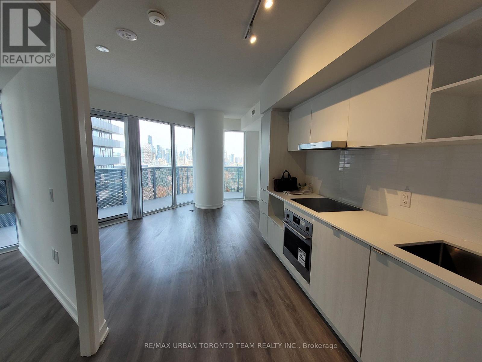 4116 - 138 Downes Street, Toronto, Ontario  M5E 0E4 - Photo 4 - C12842960