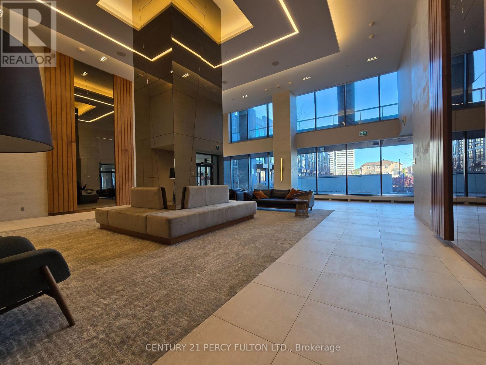 1810 - 2 SONIC WAY, Toronto, Ontario