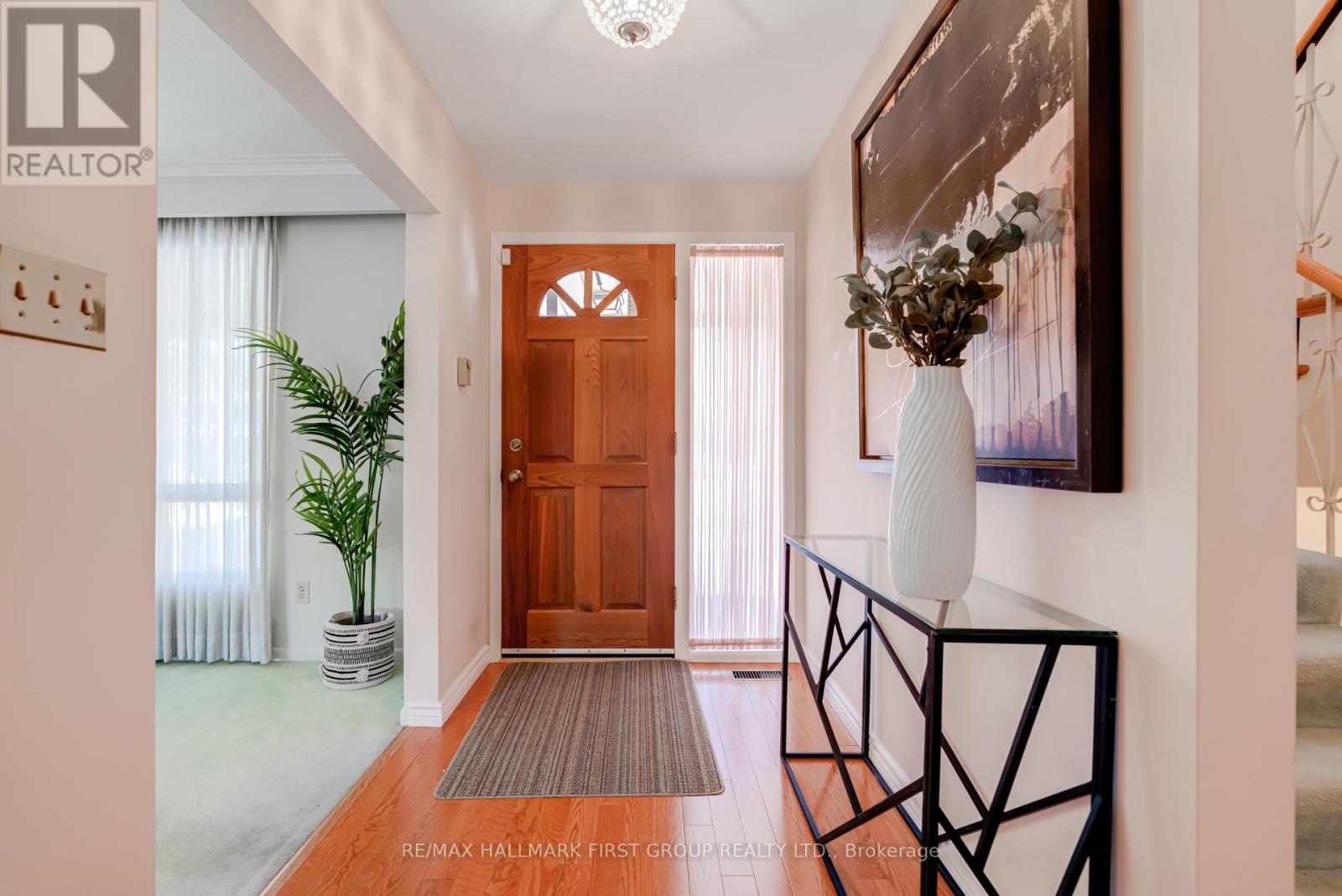 48 Ravencliff Crescent, Toronto, Ontario  M1T 1R8 - Photo 4 - E12842962