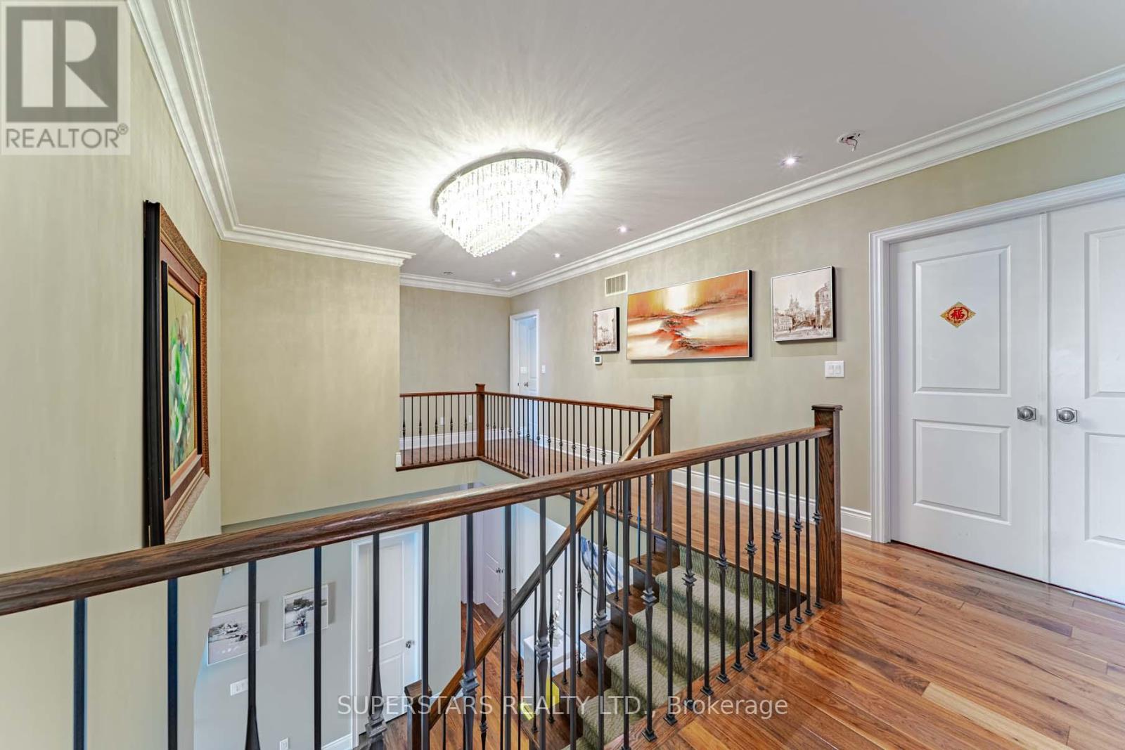 19 Royal County Down Crescent, Markham, Ontario  L6C 0K1 - Photo 17 - N12842950