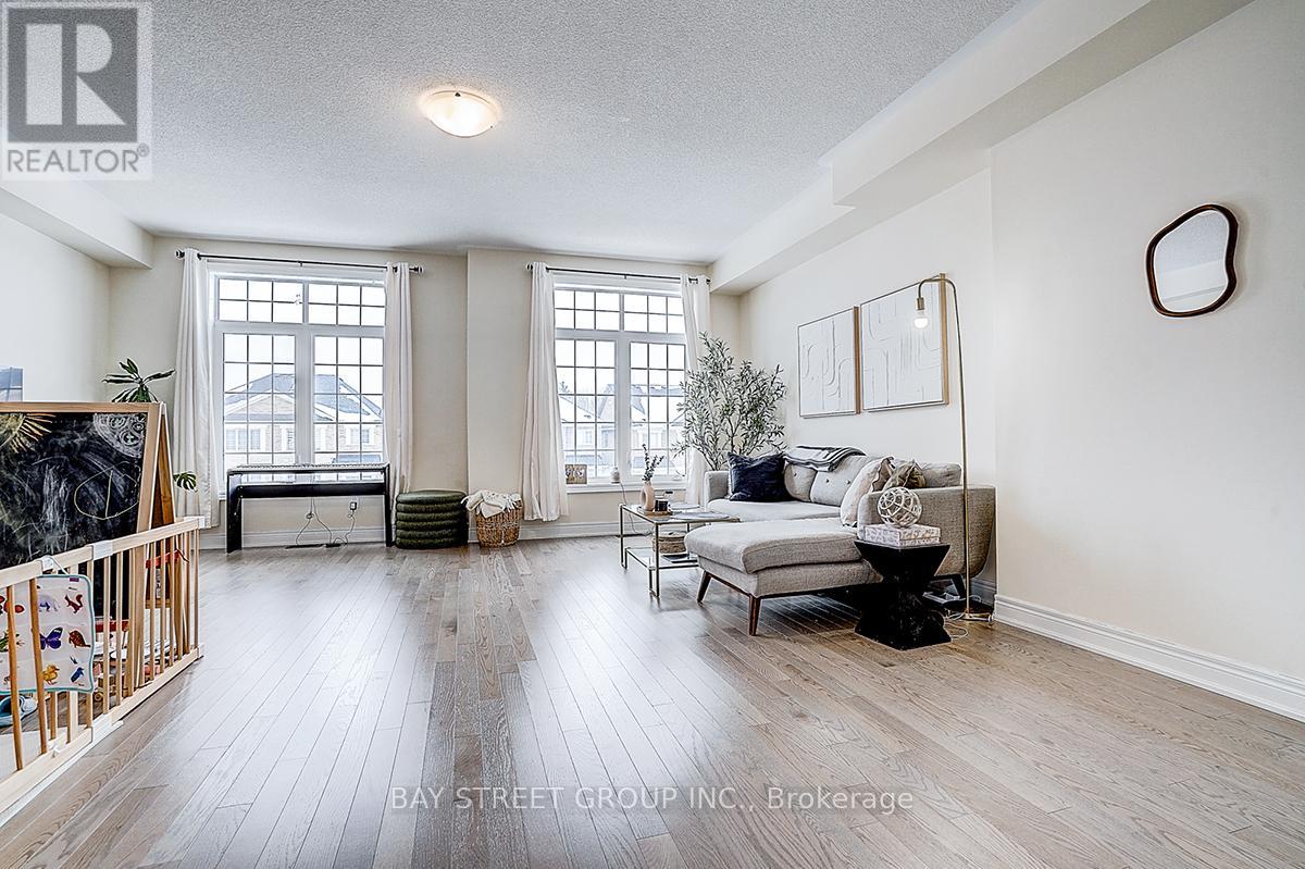 3474 Denison Street, Markham, Ontario  L3S 0E9 - Photo 10 - N12842988