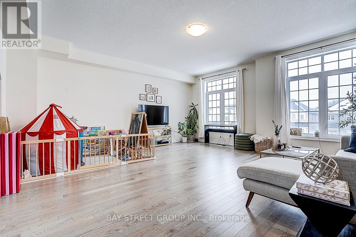 3474 Denison Street, Markham, Ontario  L3S 0E9 - Photo 8 - N12842988