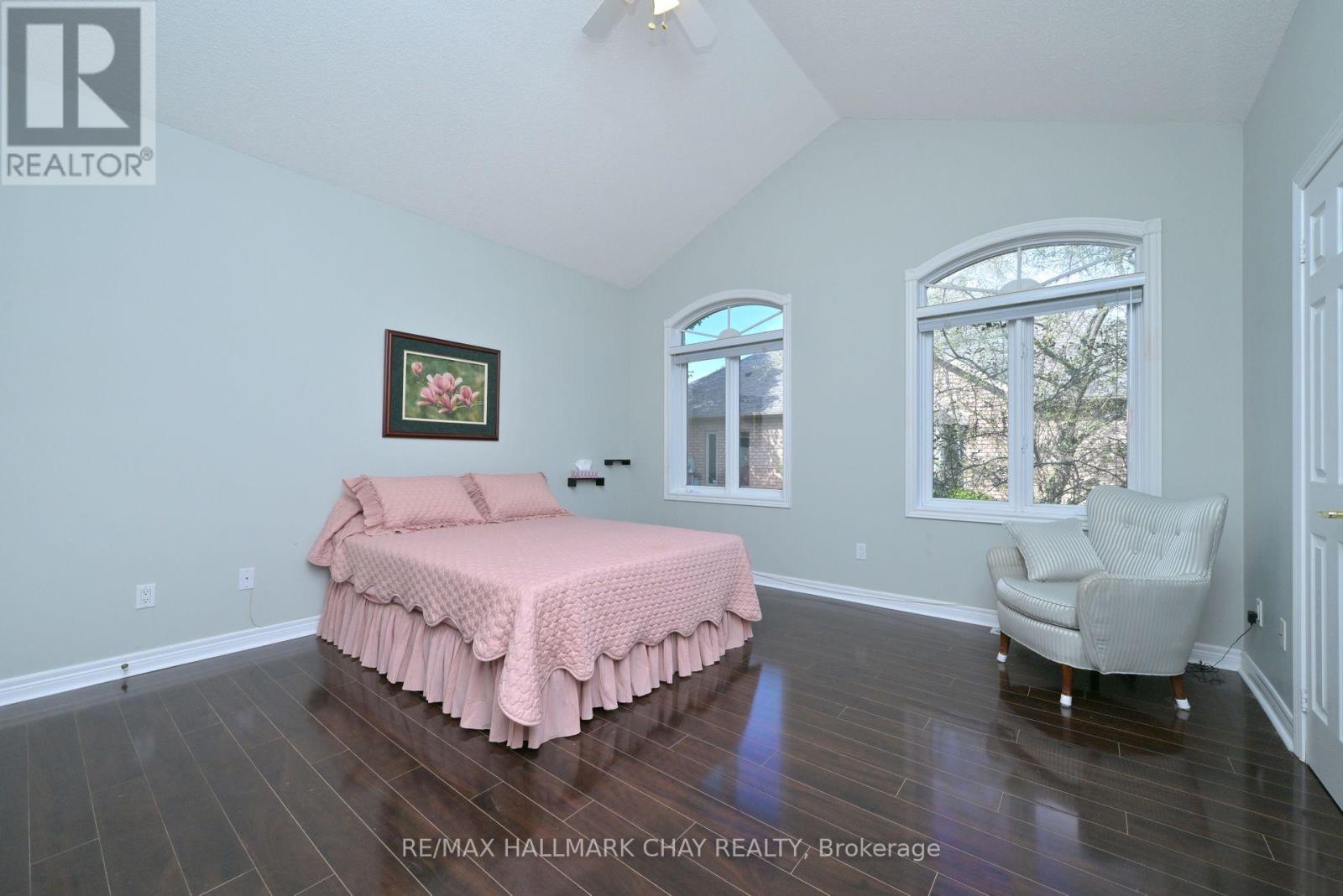 35 Via Amici, New Tecumseth, Ontario  L9R 2C2 - Photo 17 - N12842990