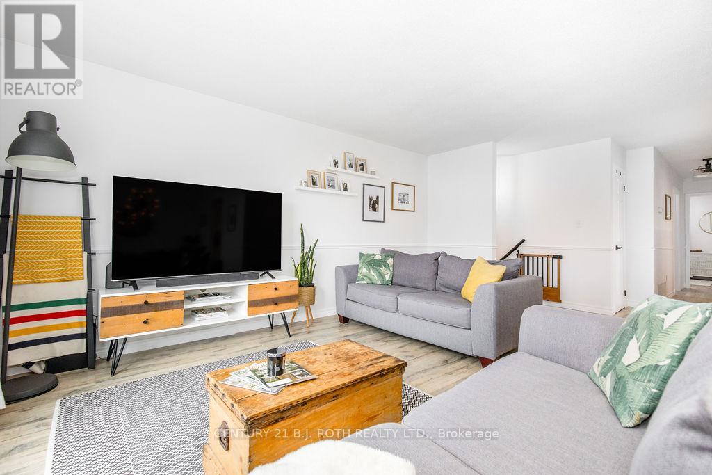 782 Chestnut Street, Innisfil, Ontario  L9S 2H9 - Photo 10 - N12843004