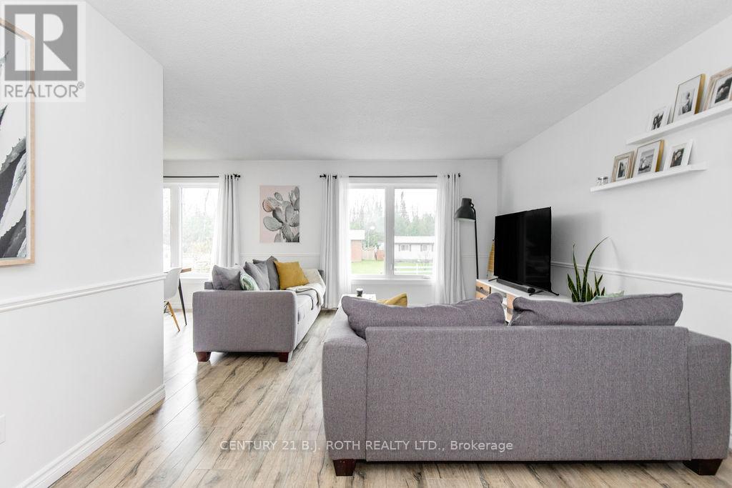 782 Chestnut Street, Innisfil, Ontario  L9S 2H9 - Photo 8 - N12843004