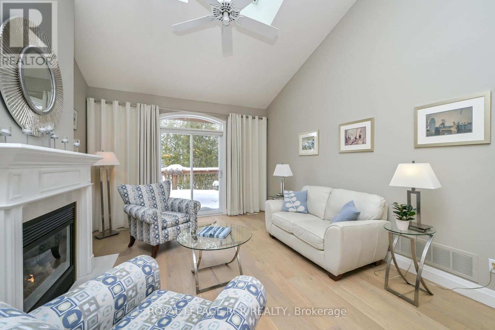 37 Sunset Boulevard, New Tecumseth, Ontario  L9R 1Y8 - Photo 11 - N12843022