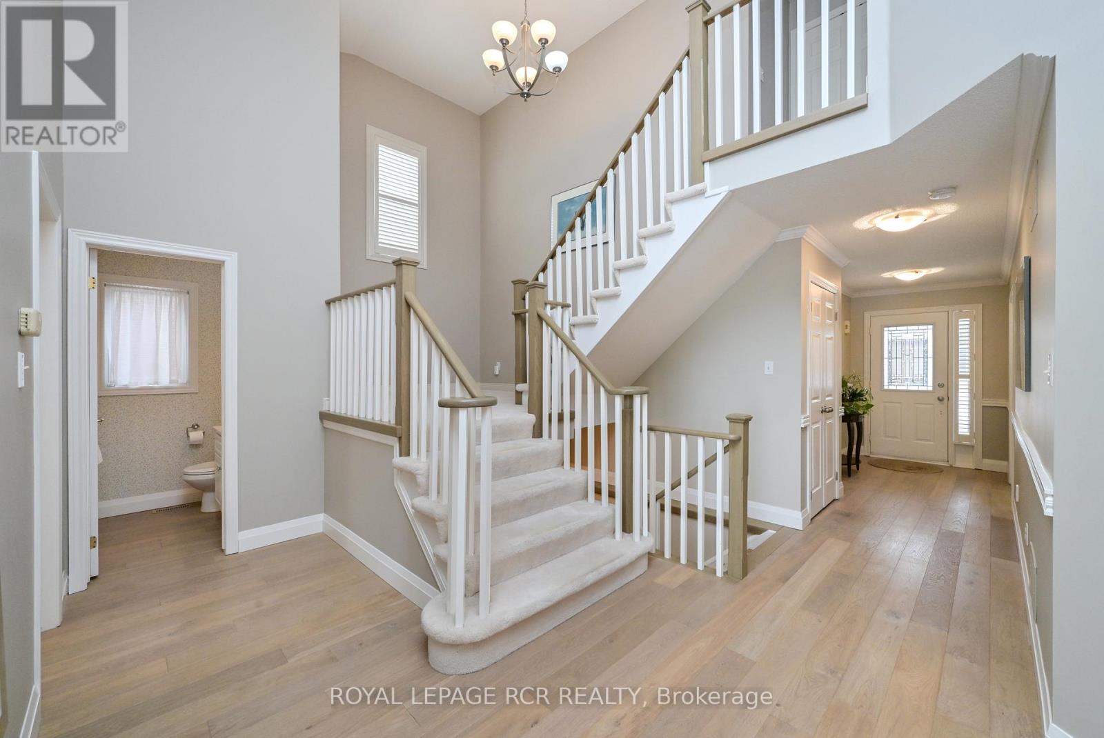 37 Sunset Boulevard, New Tecumseth, Ontario  L9R 1Y8 - Photo 18 - N12843022