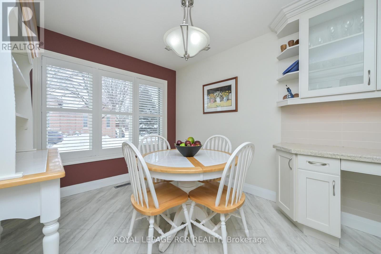 37 Sunset Boulevard, New Tecumseth, Ontario  L9R 1Y8 - Photo 6 - N12843022