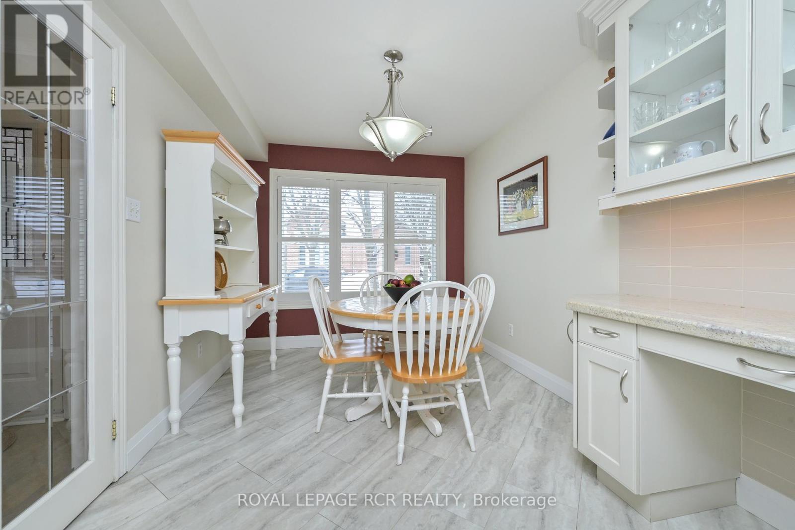 37 Sunset Boulevard, New Tecumseth, Ontario  L9R 1Y8 - Photo 7 - N12843022