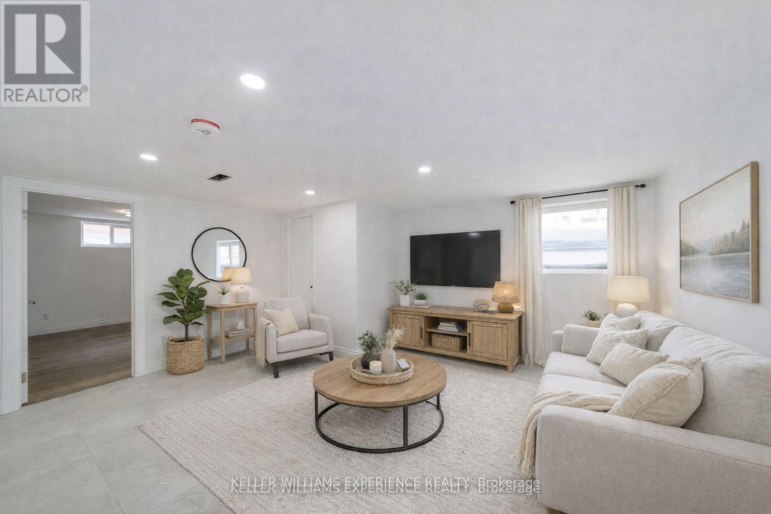 Lower - 51 Davidson Street, Barrie, Ontario  L4M 3S1 - Photo 6 - S12843094