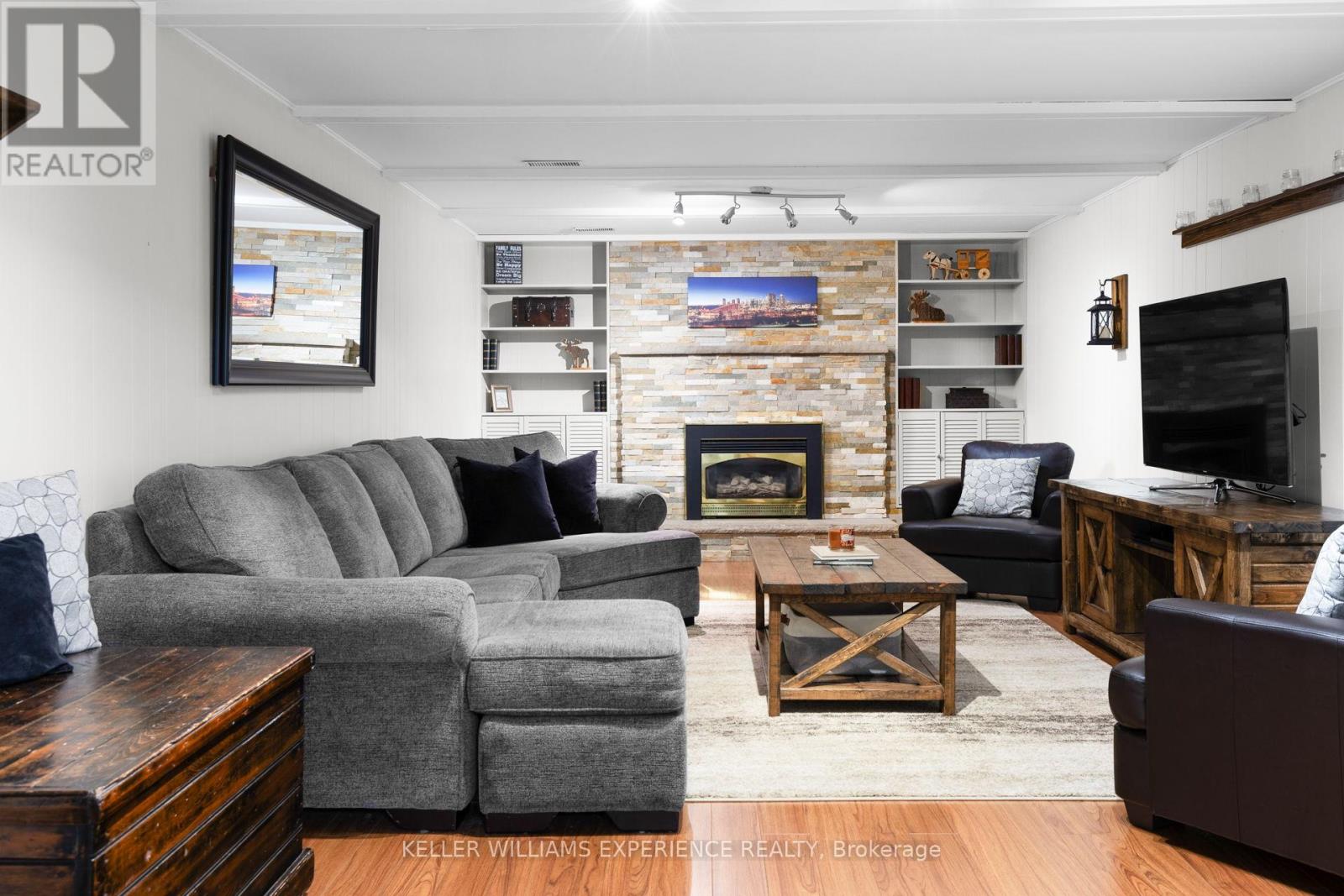 27 Ottaway Avenue, Barrie (Wellington), Ontario  L4M 2W6 - Photo 15 - S12843104