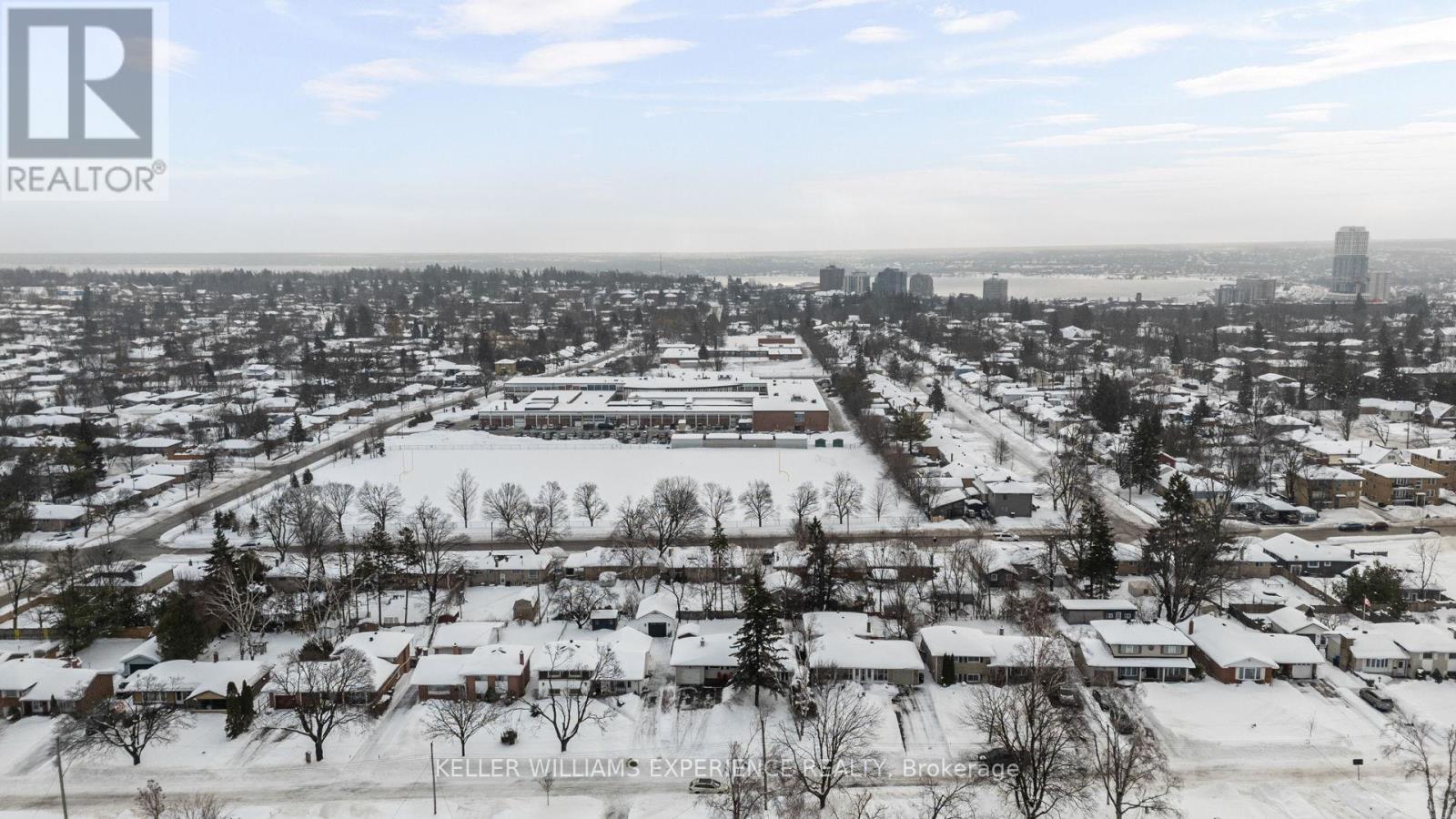 27 Ottaway Avenue, Barrie (Wellington), Ontario  L4M 2W6 - Photo 21 - S12843104