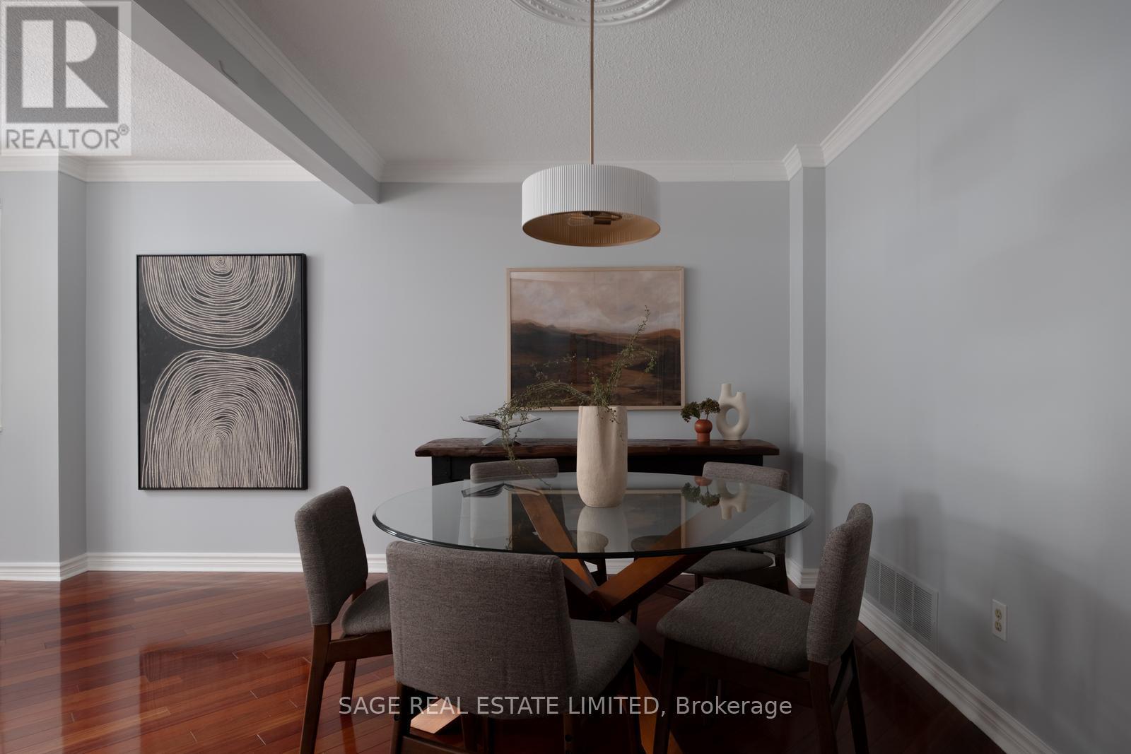 2929 Redbud Avenue, Oakville, Ontario  L6J 7J4 - Photo 13 - W12782452