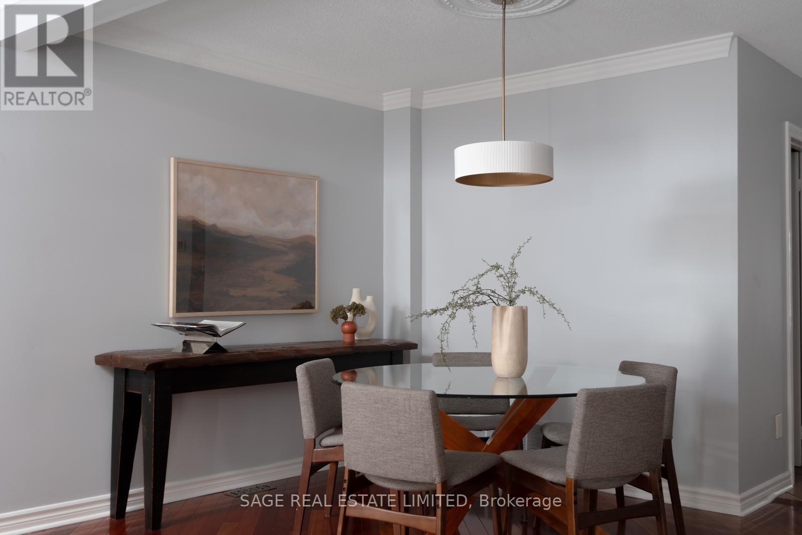 2929 Redbud Avenue, Oakville, Ontario  L6J 7J4 - Photo 12 - W12782452