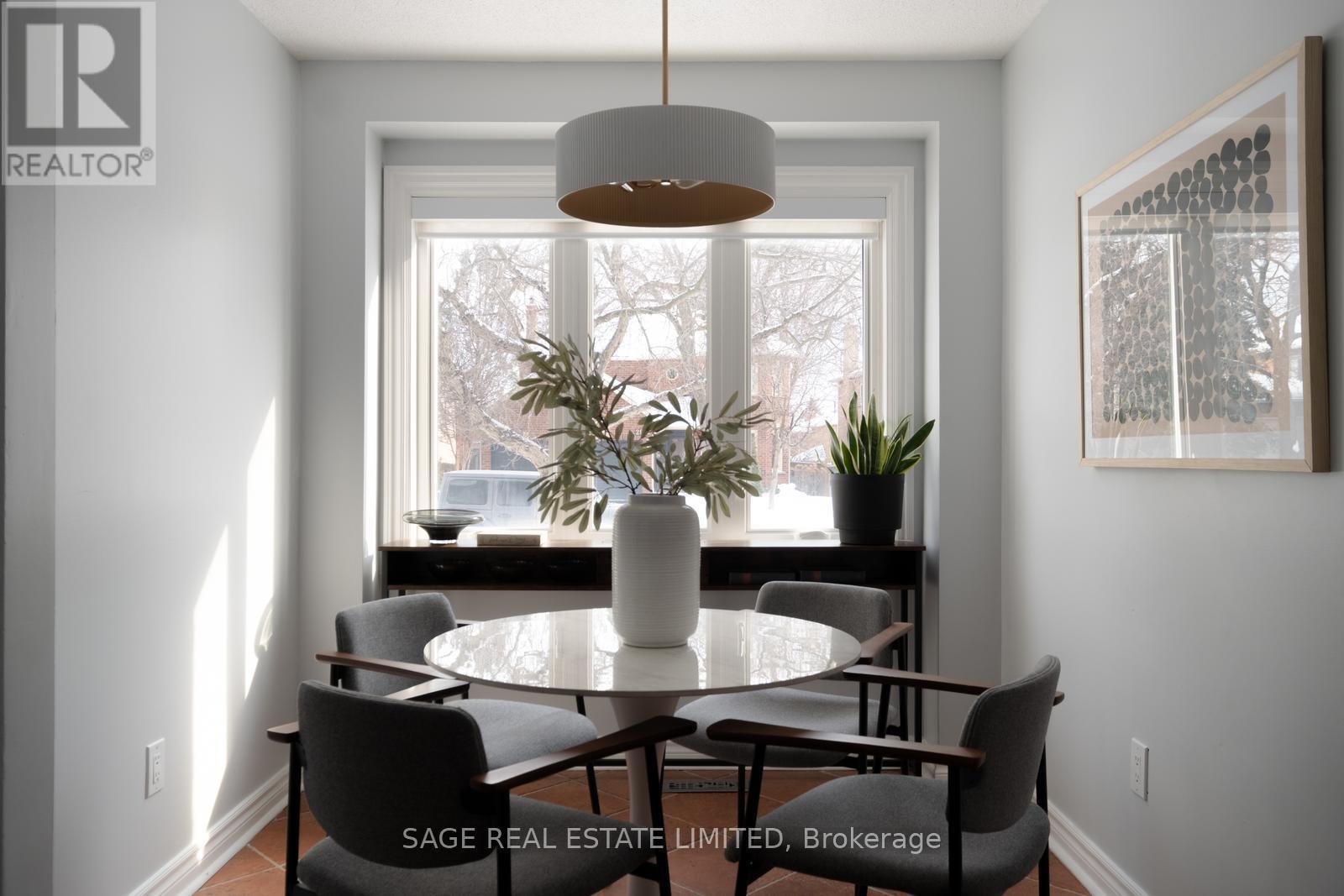 2929 Redbud Avenue, Oakville, Ontario  L6J 7J4 - Photo 17 - W12782452