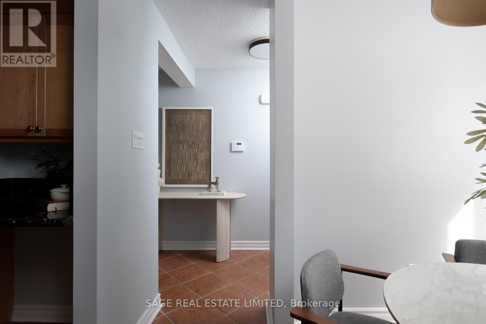 2929 Redbud Avenue, Oakville, Ontario  L6J 7J4 - Photo 20 - W12782452