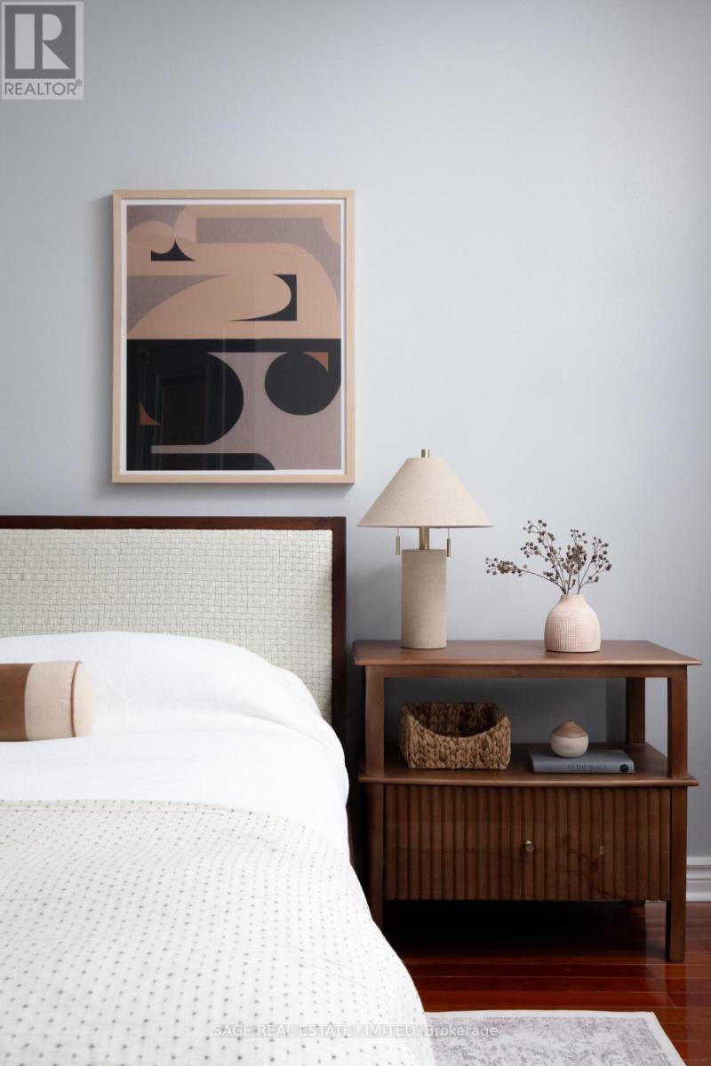 2929 Redbud Avenue, Oakville, Ontario  L6J 7J4 - Photo 26 - W12782452