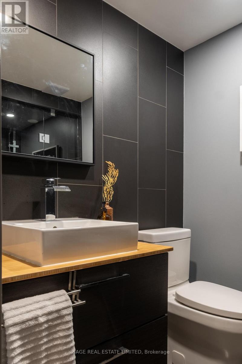 2929 Redbud Avenue, Oakville, Ontario  L6J 7J4 - Photo 42 - W12782452