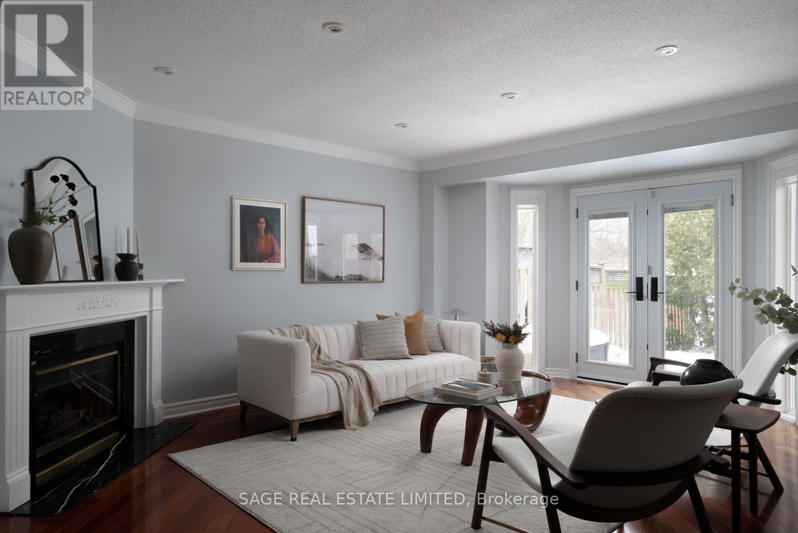 2929 Redbud Avenue, Oakville, Ontario  L6J 7J4 - Photo 7 - W12782452