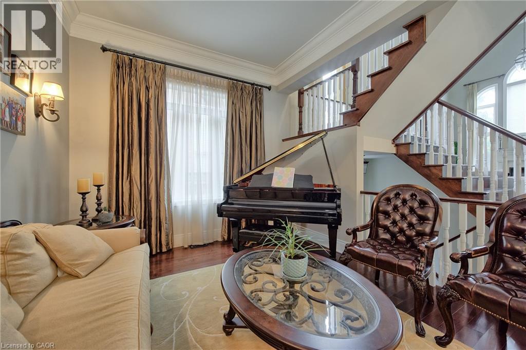 2334 Rideau Drive, Oakville, Ontario  L6H 7R6 - Photo 5 - 40809322