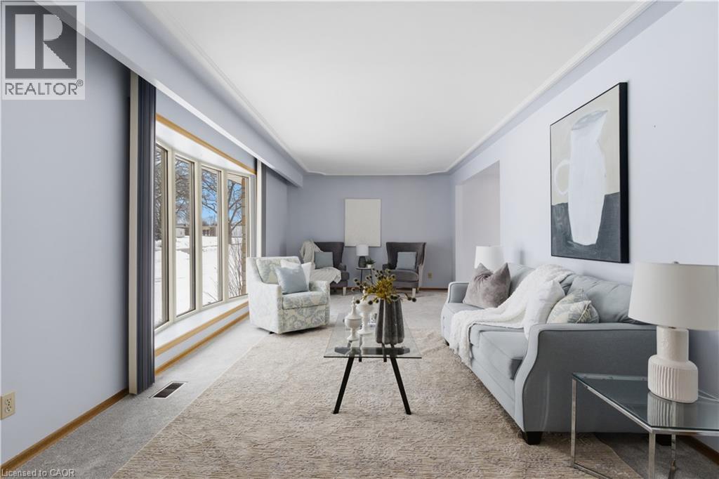 15 Confederation Drive, Kitchener, Ontario  N2B 2X3 - Photo 10 - 40809143