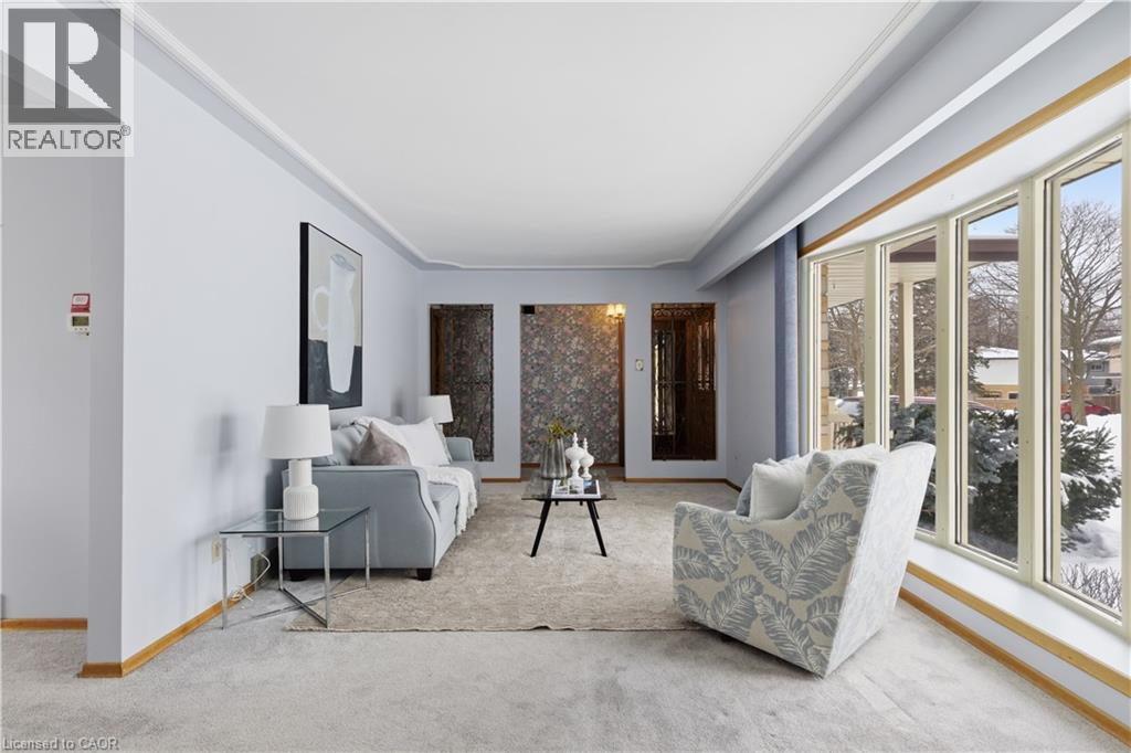 15 Confederation Drive, Kitchener, Ontario  N2B 2X3 - Photo 11 - 40809143