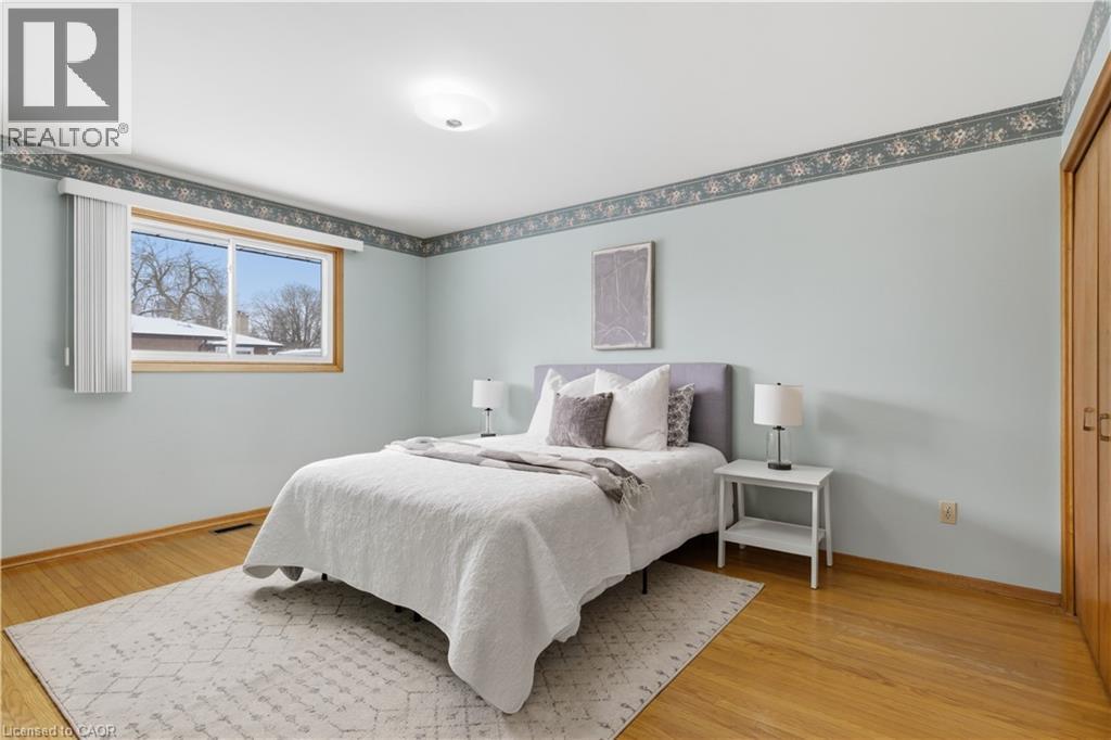 15 Confederation Drive, Kitchener, Ontario  N2B 2X3 - Photo 22 - 40809143