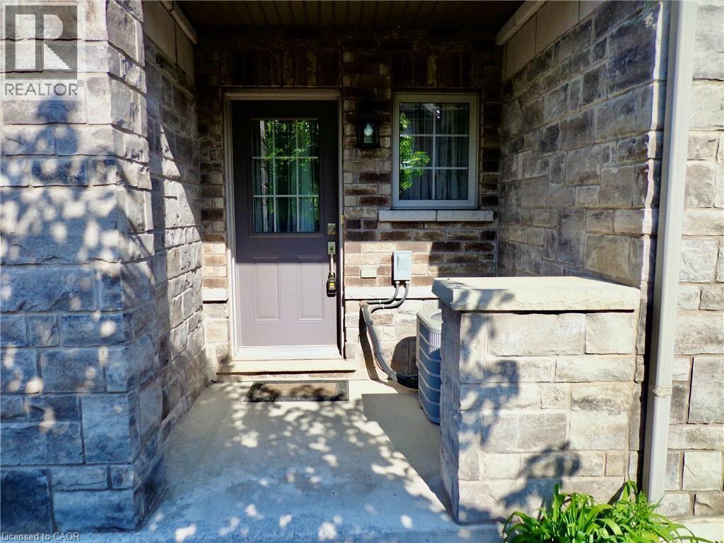 541 Winston Road Unit# 40, Grimsby, Ontario  L3M 0C5 - Photo 3 - 40808869