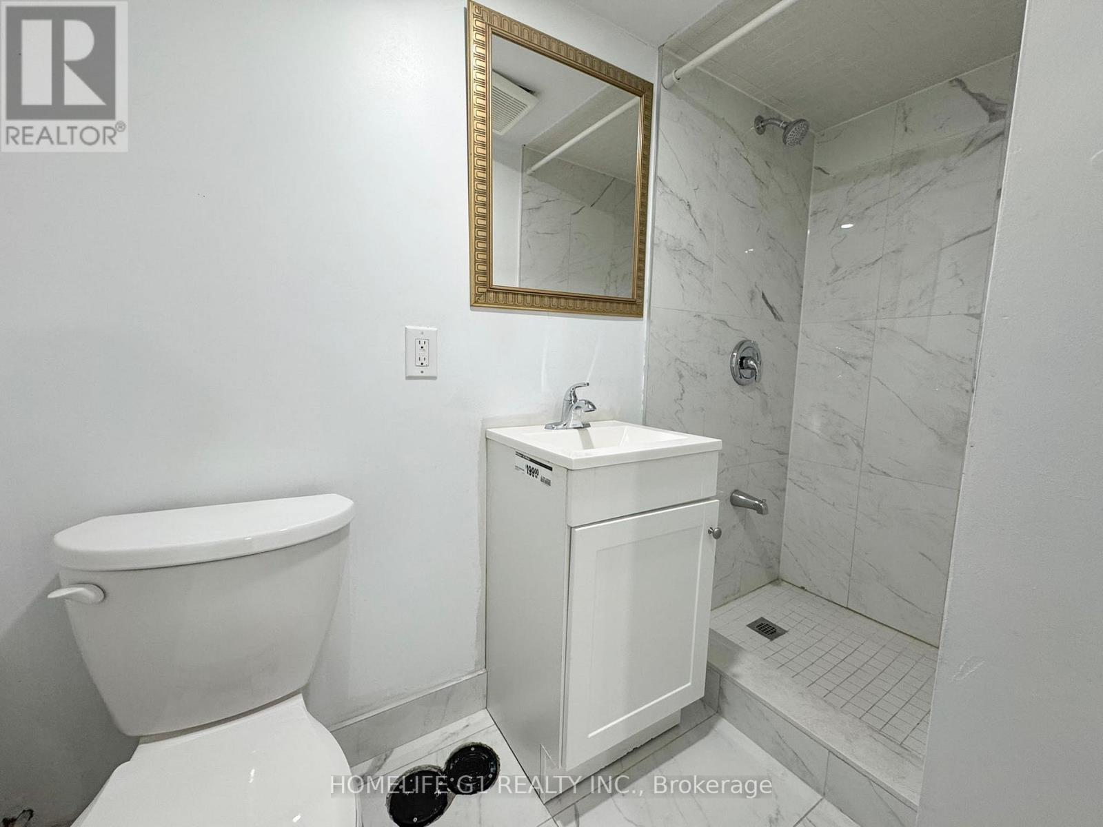 7 Bryony Road, Brampton, Ontario  L7A 0G2 - Photo 9 - W12843050