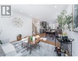 471 VALHALLA COURT, Oakville, Ontario