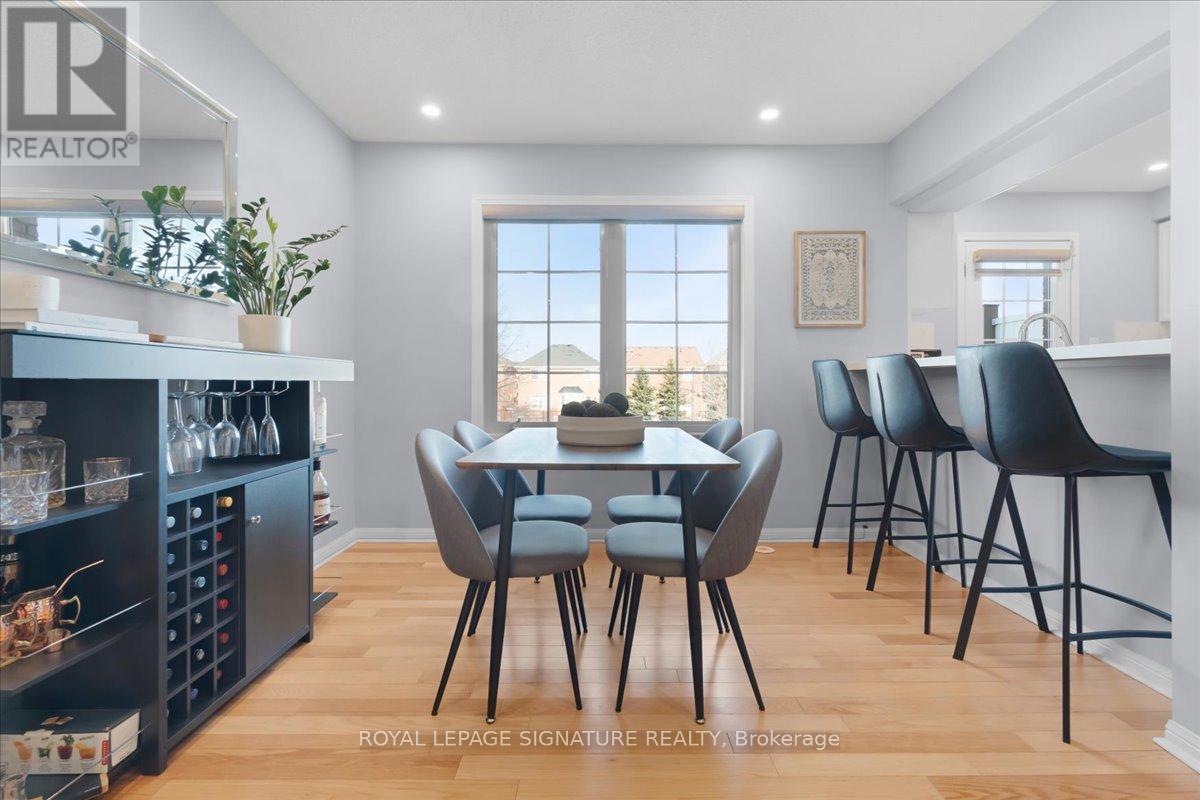 934 Ambroise Crescent, Milton, Ontario  L9T 0M3 - Photo 3 - W12843088