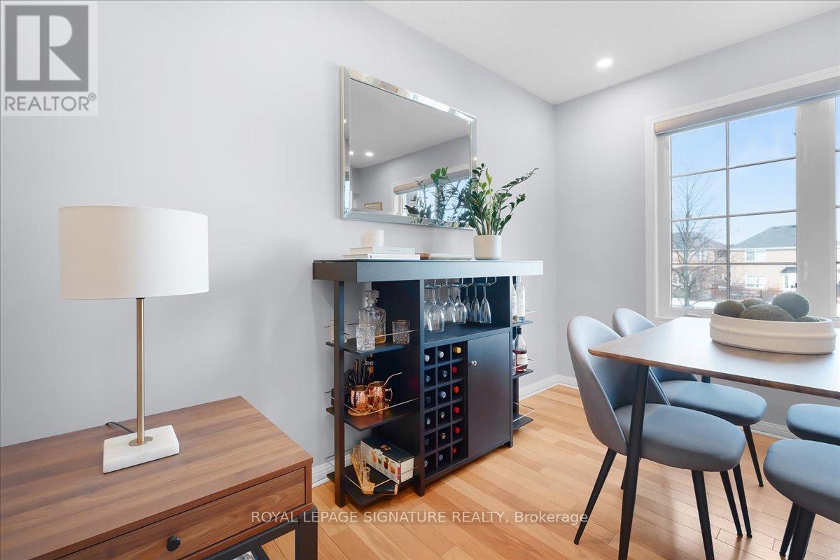 934 Ambroise Crescent, Milton, Ontario  L9T 0M3 - Photo 6 - W12843088