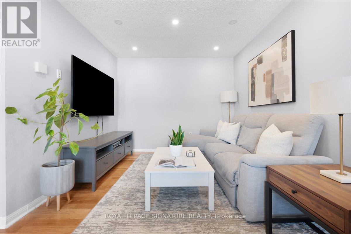 934 Ambroise Crescent, Milton, Ontario  L9T 0M3 - Photo 9 - W12843088