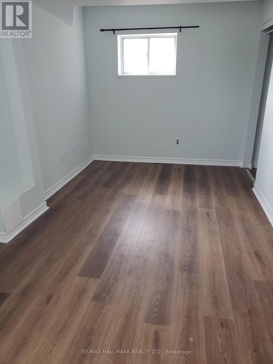 70 Eileen Avenue, Toronto (Rockcliffe-Smythe), Ontario  M6N 1V4 - Photo 3 - W12843092