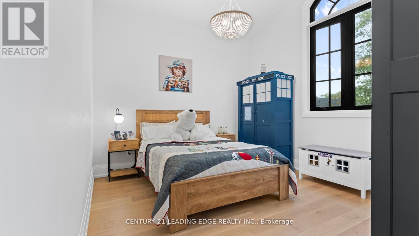 197 Glen Oak Drive N, Oakville (Wo West), Ontario  L6K 2J3 - Photo 30 - W12843096