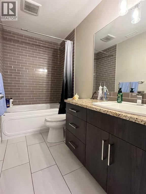 642 Moonlight Lane W, Lethbridge, Alberta  T1J 5M7 - Photo 34 - A2288496